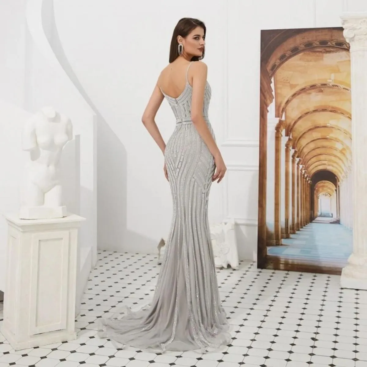 Abiti da sera con scollo a cuore e cinturino per spaghetti Abendkleider Dubai Abito da sera formale con sirena in rilievo Abiti