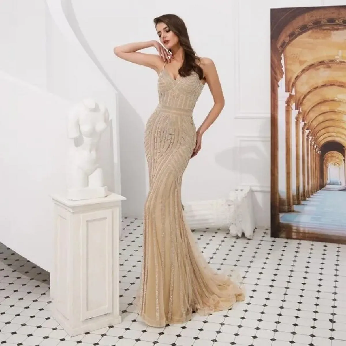 Abiti da sera con scollo a cuore e cinturino per spaghetti Abendkleider Dubai Abito da sera formale con sirena in rilievo Abiti