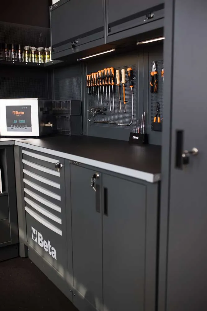 Arredo officina RSC50 I Beta 