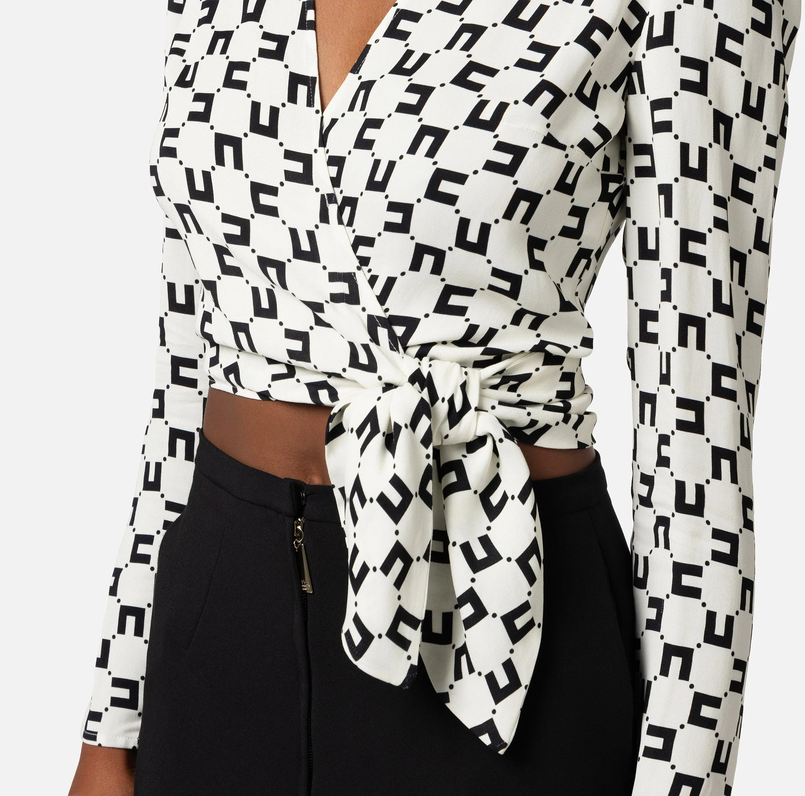 Camicia cropped in georgette di viscosa stampa logo con nodo Elisabetta Franchi CAS4141E2