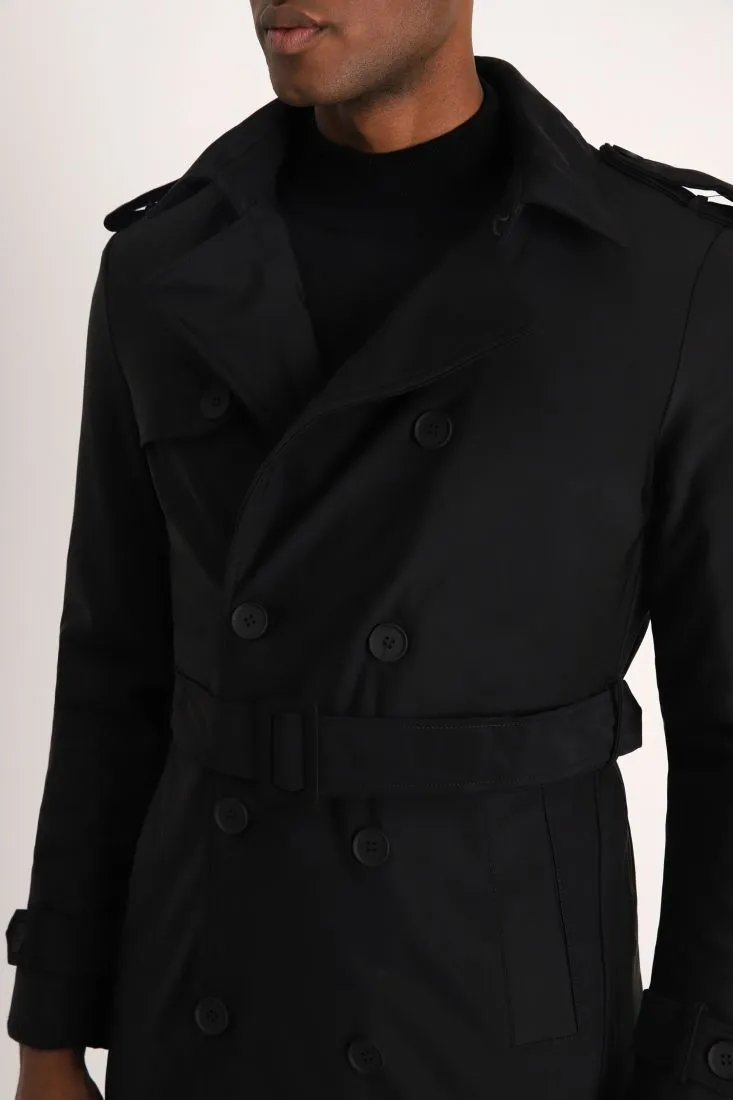 Cappotto monocolour doppiopetto con dettaglio mostrine e cintura