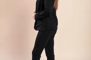Completo di pantaloni e blazer elegante senza lettere Estrena, nero-nero