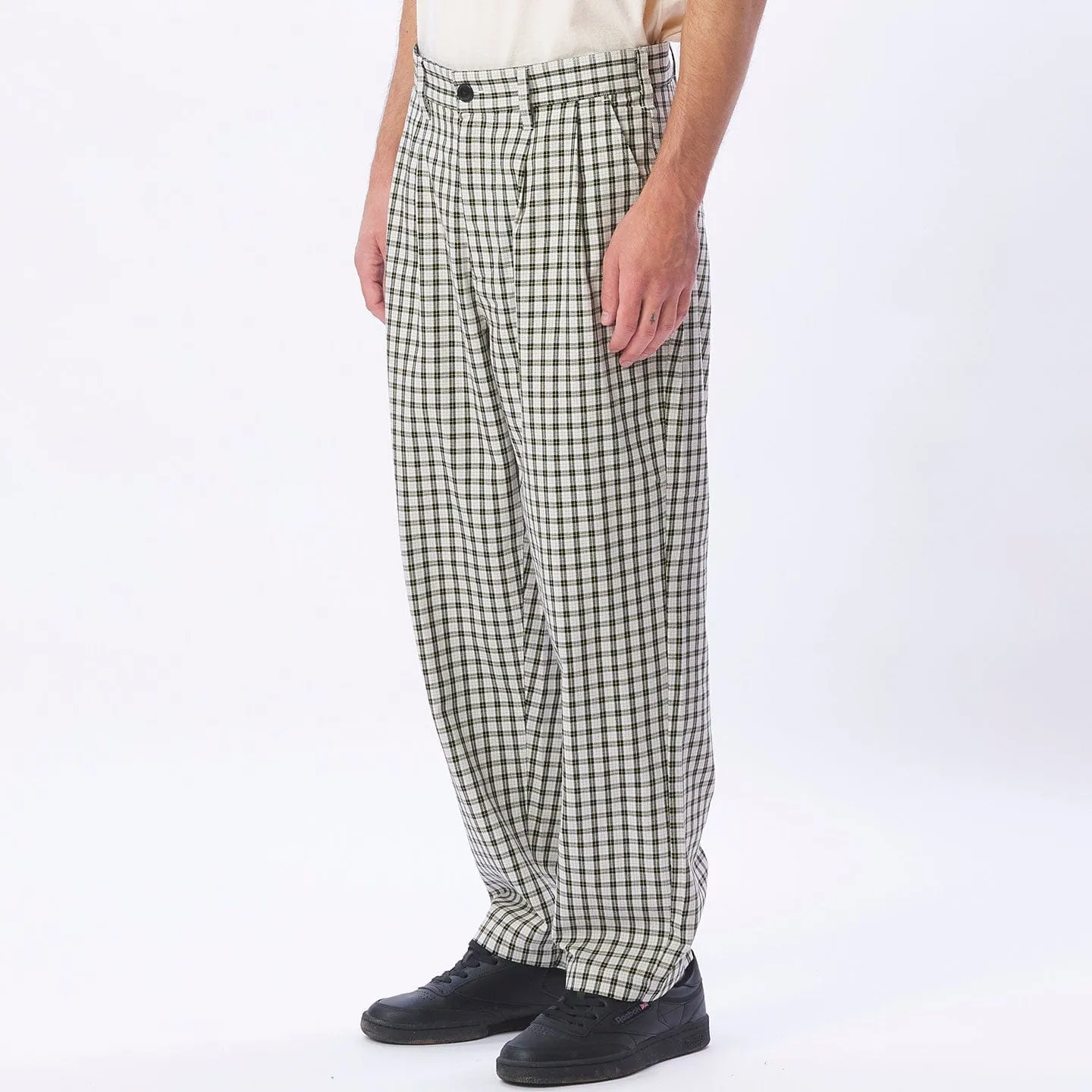 FUBAR PLEATED PLAID PANT