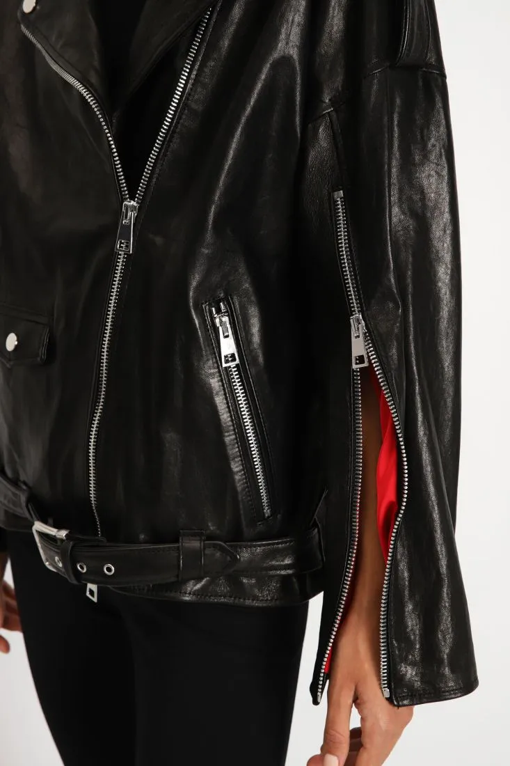 Giubbotto modello biker con zip e cintura