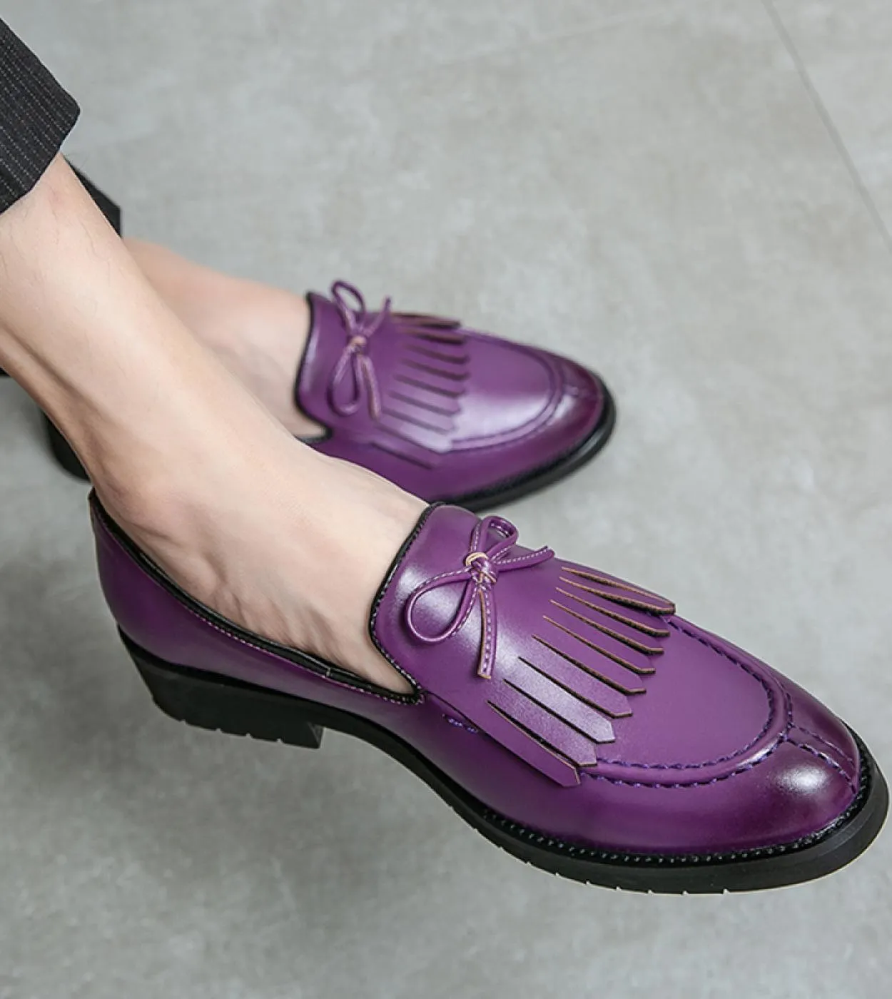 Mocassini casual Scarpe in pelle da uomo Moda Scarpe da festa di nozze Uomini di lusso Designer Business Flats Shoes Large Size