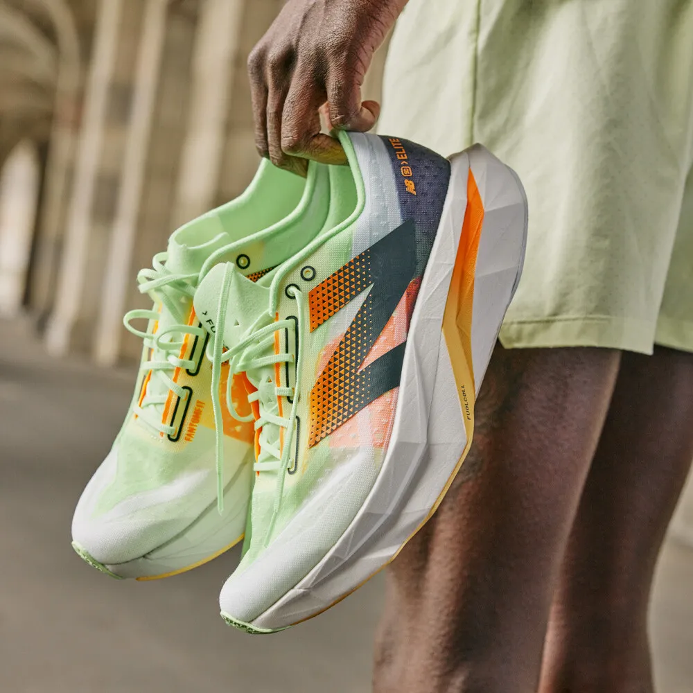 New Balance FuelCell SuperComp Elite V4 Scarpe da running - AW24