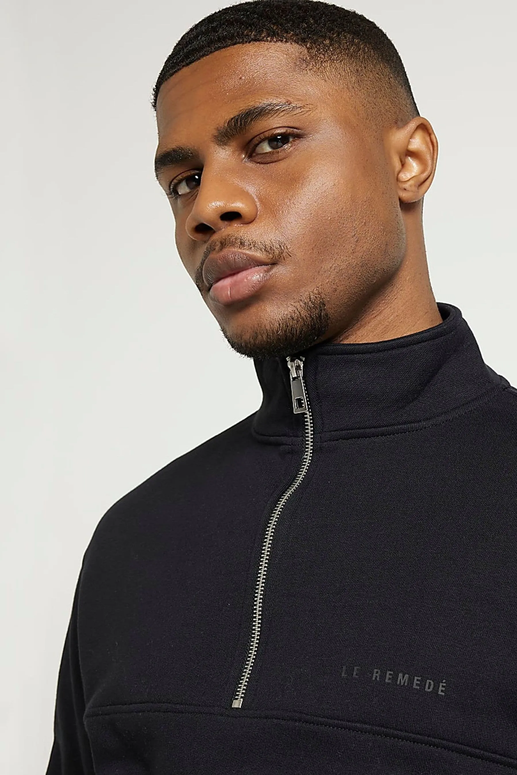 River Island - Maglia a Collo a imbuto alta con zip