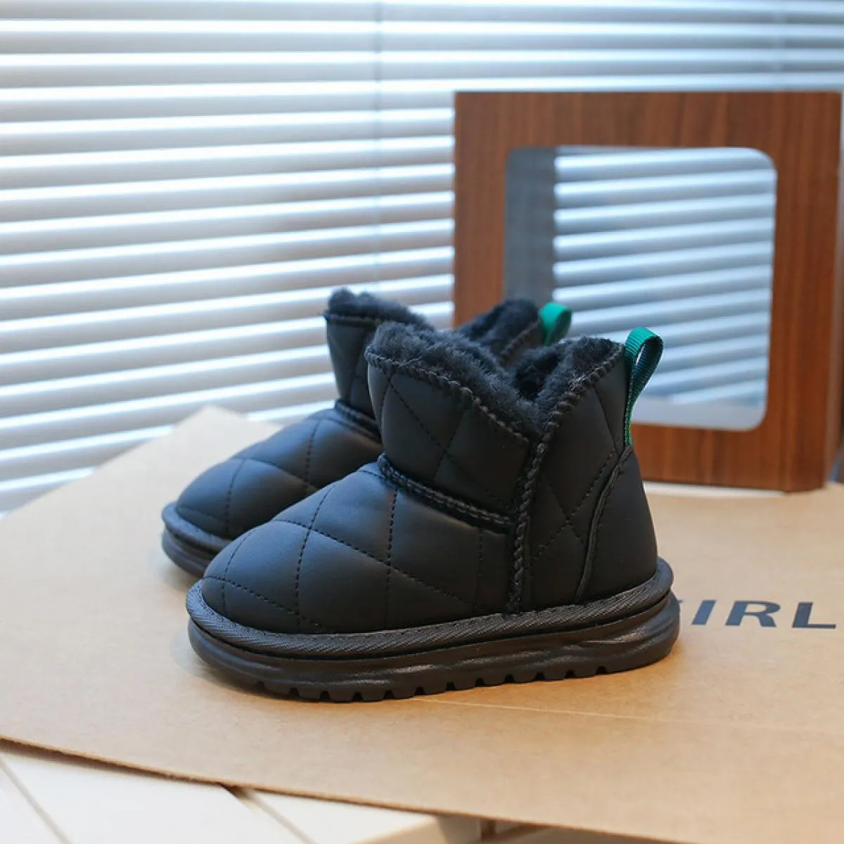 Scarpe in pelliccia sintetica a quadretti Bambino Ragazzi Nero Beige Rosa Stivali da scuola kaki per ragazze Stivali da neve cal
