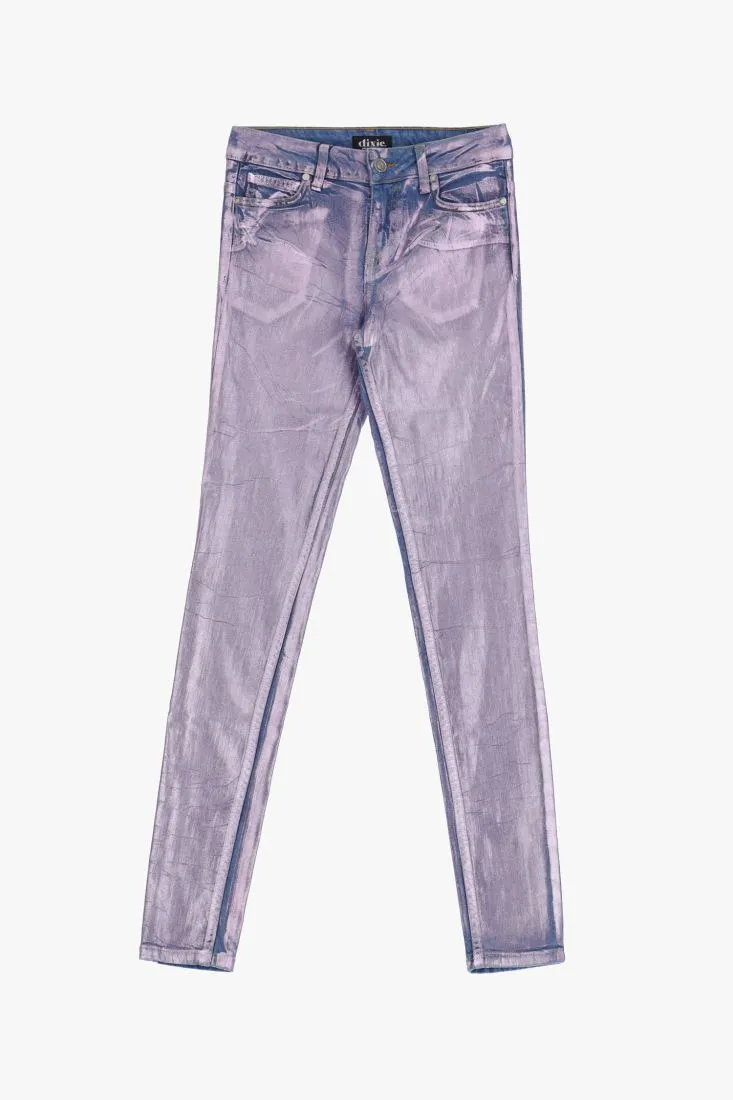  Skinny jeans with metallic finish    