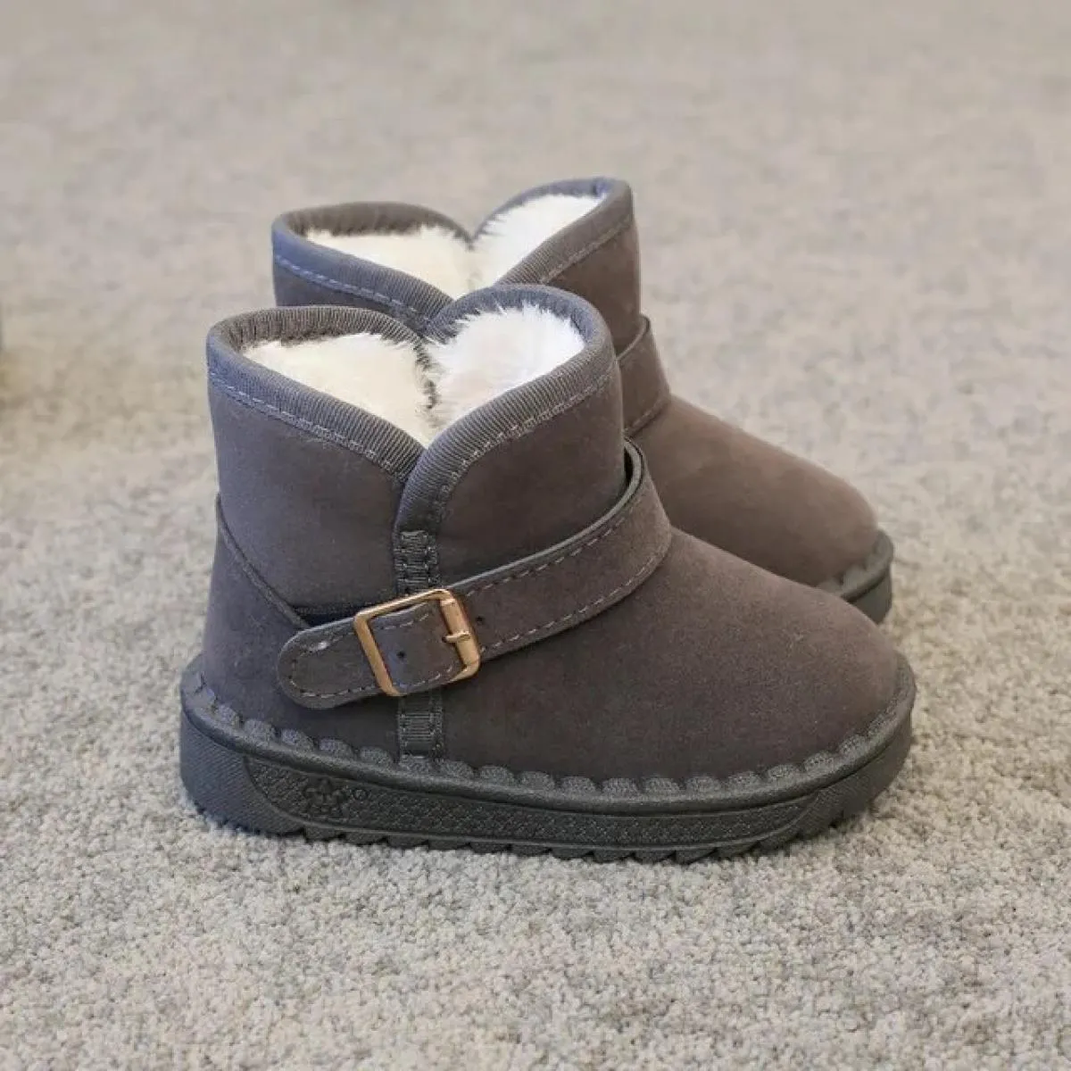 Stivali da neve casual per bambina Versatile inverno nuovo stile Stivali per bambini impermeabili antiscivolo Moda ragazzi Punta