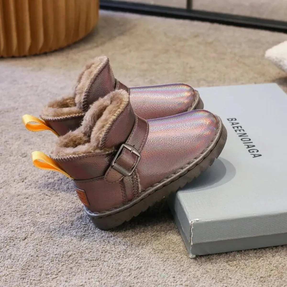 Stivali da neve casual per bambina Versatile inverno nuovo stile Stivali per bambini impermeabili antiscivolo Moda ragazzi Punta