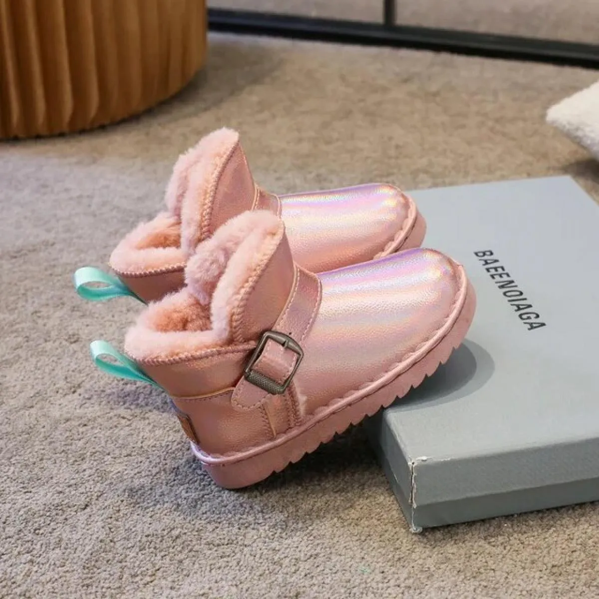 Stivali da neve casual per bambina Versatile inverno nuovo stile Stivali per bambini impermeabili antiscivolo Moda ragazzi Punta