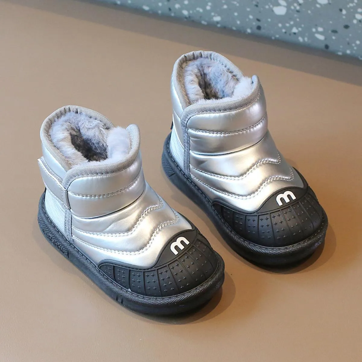 Stivali da neve da ragazzo super caldi Stivali corti impermeabili antiscivolo a prova di freddo per ragazza Scarpa per bambini i