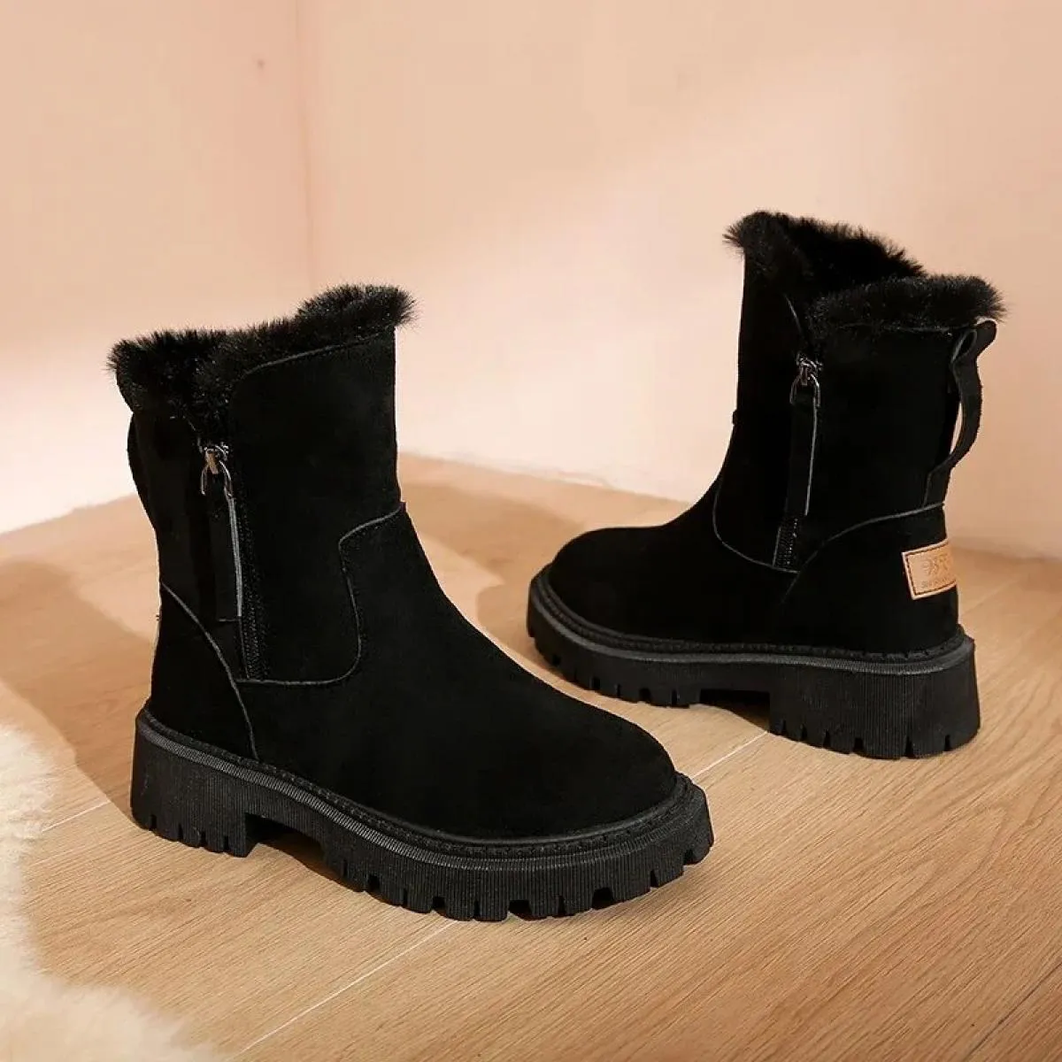 Stivali da neve Donna 2023 Stivali invernali caldi firmati con plateau Gladiatore Antiscivolo Appartamenti corti in peluche Scar