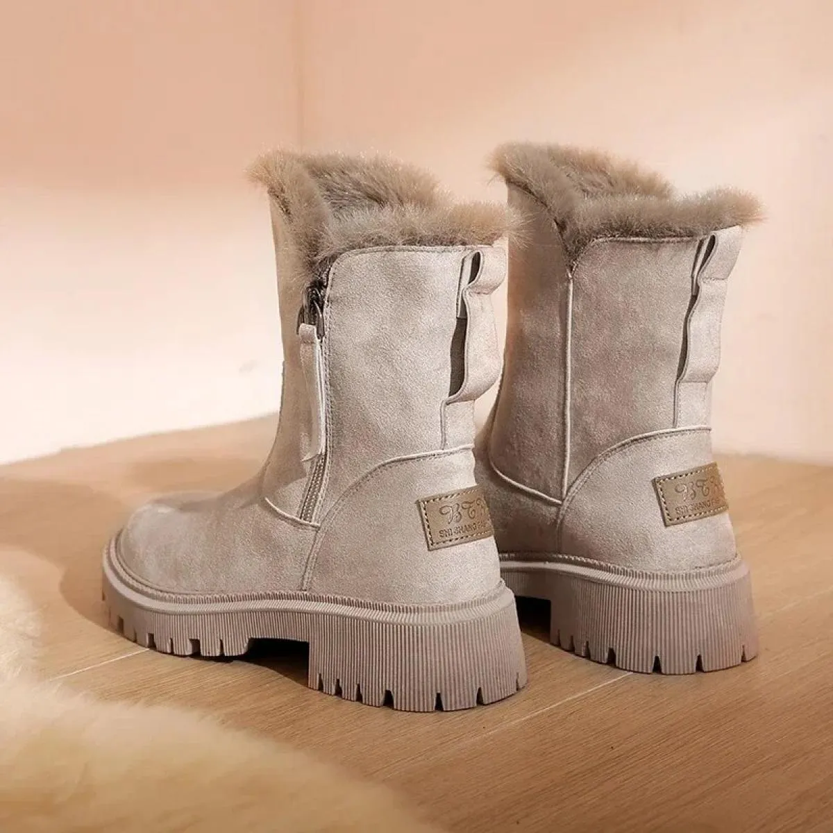 Stivali da neve Donna 2023 Stivali invernali caldi firmati con plateau Gladiatore Antiscivolo Appartamenti corti in peluche Scar