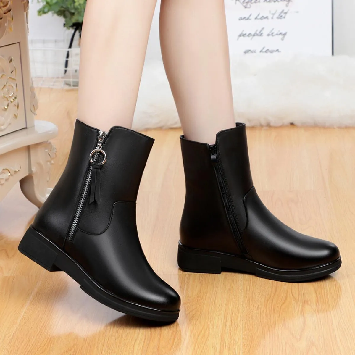 Stivali da neve in peluche caldi di grandi dimensioni casual da donna Stivali invernali in pelle di mucca Scarpe da donna in cot