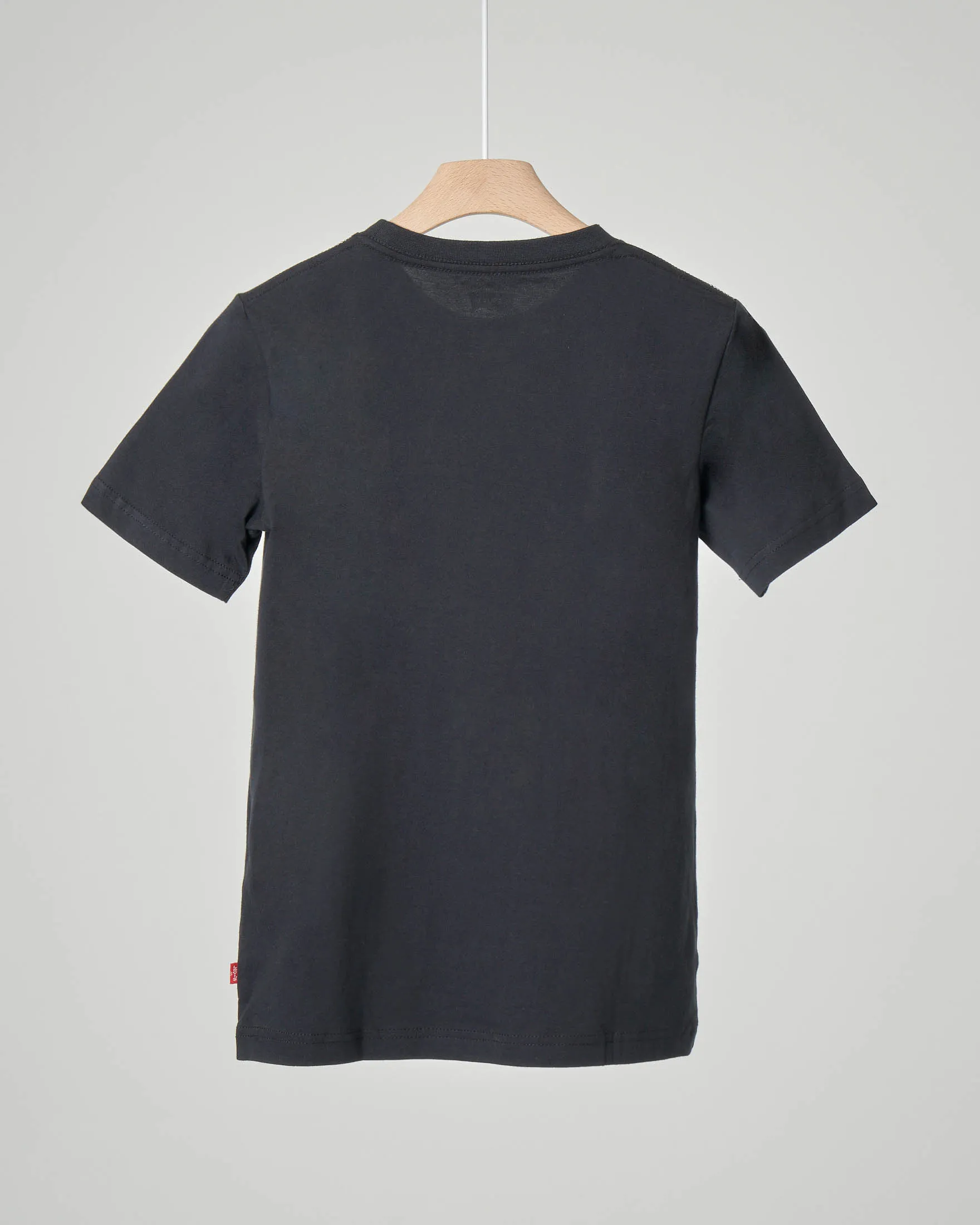 T-shirt nera mezza manica con logo batwing rosso 10-16 anni
